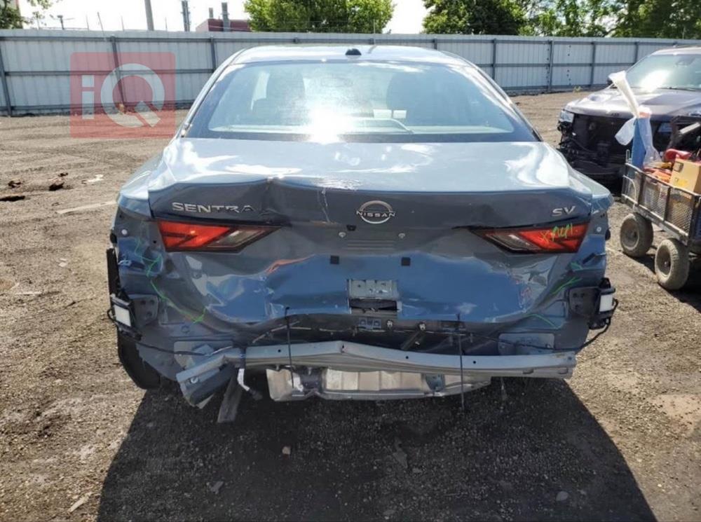 نيسان سنترا